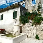 Meri A - Donji Drvenik (Split-Dalmatia)